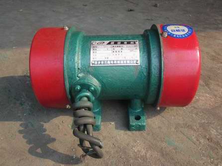 振動篩產(chǎn)量、物料運行速度計算方法 