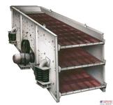 　新鄉(xiāng)市三鑫電機制造有限公司是一家專業(yè)設計、開發(fā)電機的公司。公司鑄造、機加工、設計、開發(fā)及生產各類特種電動機于一體，具有雄厚的產品開發(fā)能力，擁有先進的生產和檢測設備，已全面通過最新版ISO9001：2000國際質量管理體系認證。公司主要生產YZS、YZU系列振動源三相異步電動機及派生系列YZVP系列振動電機、YZO系列振動電機、JZO振動電機、Y系列電機和YCT電磁調速電機等系列產品及工業(yè)氣泵打碼